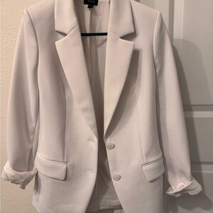 Women’s white blazer